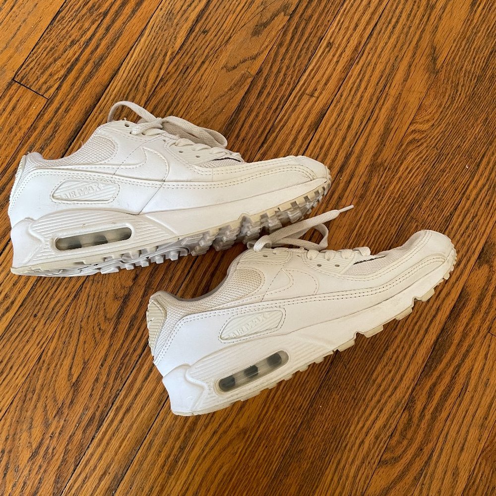 Nike white Air Max size 8.5